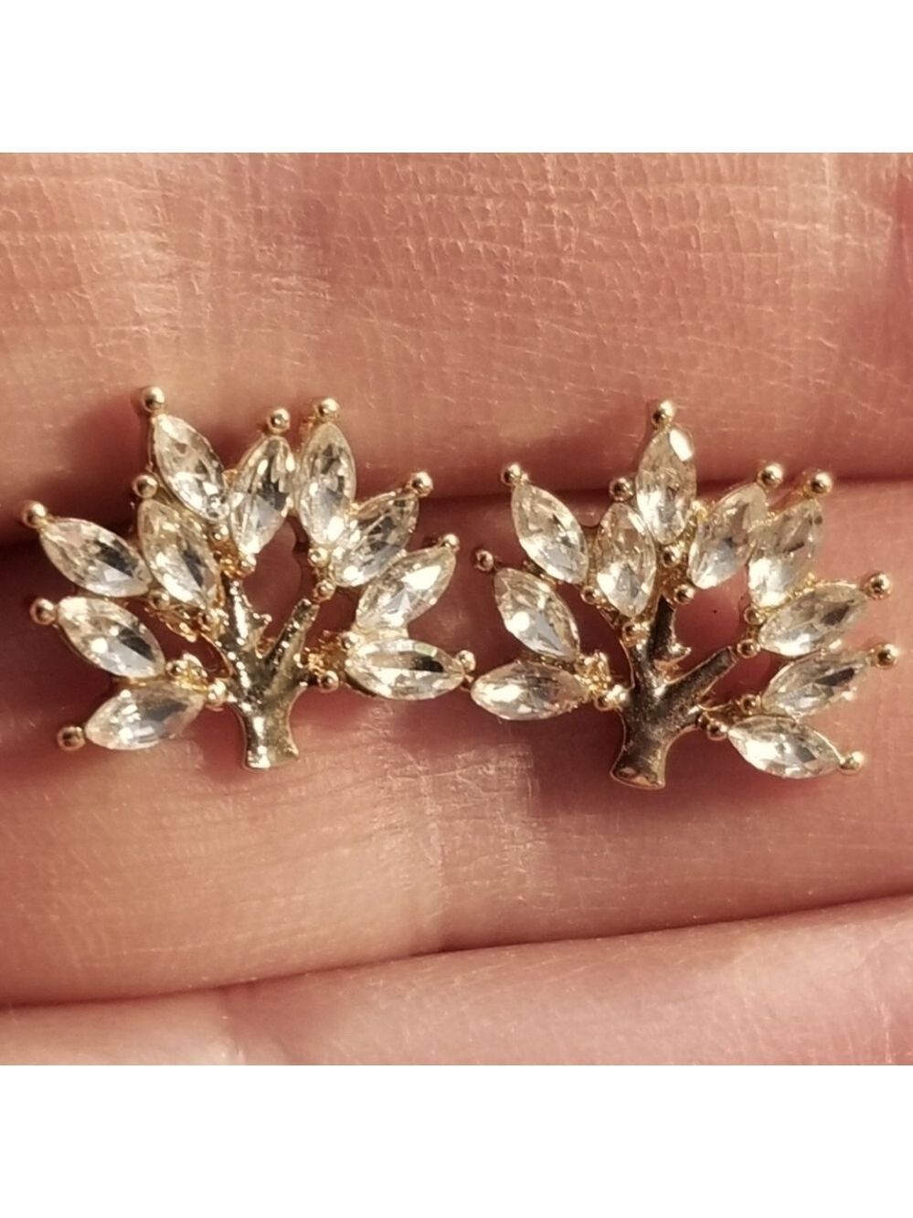 Earrings--𝅺Tree of Life in White Crystal Gems, Gold Tone